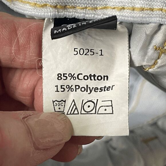 SHEIN Women's Distressed Rolled Bottom Hem Light Denim Paperbag Shorts Size 2XL - Picture 5 of 9